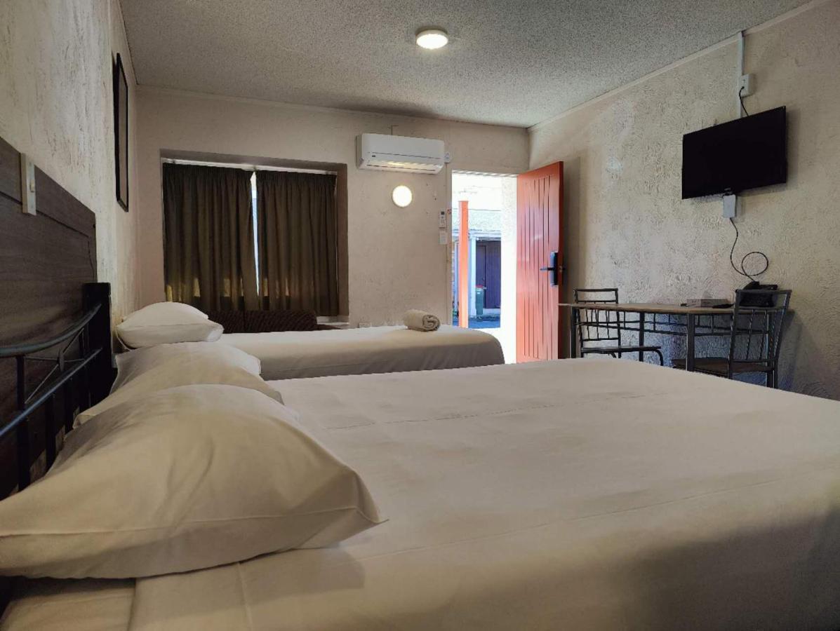 Kings Court Motor Lodge Hamilton Esterno foto