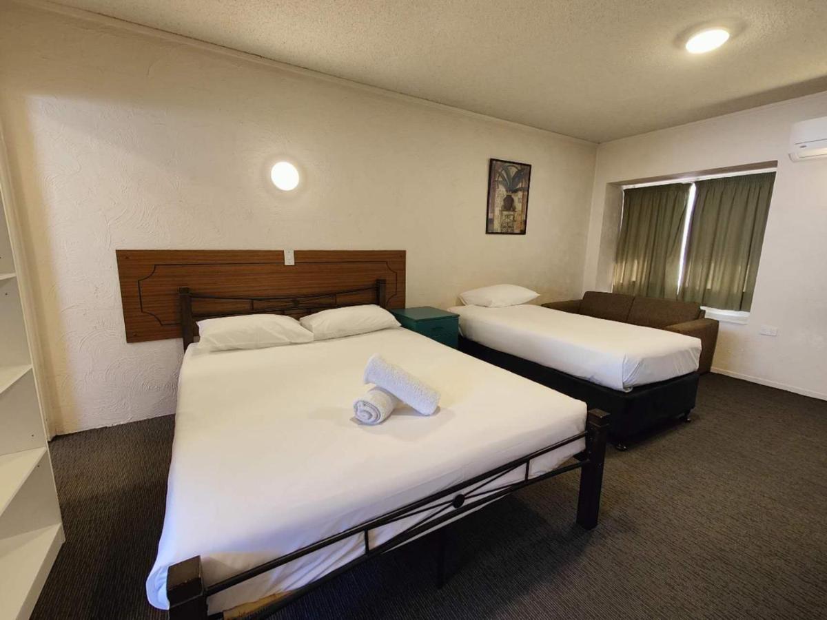 Kings Court Motor Lodge Hamilton Esterno foto